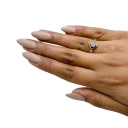 U Shine Long-Lasting & Quick-Dry Nail Lacquer 11ml - My Lindt image 4