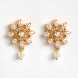 ZENEME Gold-Plated Pearl Beaded Jewellery Set image 5