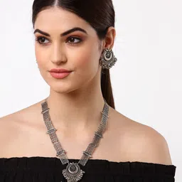 Arrabi Silver-Toned Meenakari Jewellery Set-picture-11