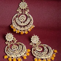 ZENEME Yellow & White-Toned Gold-Plated Maangtikka With Earrings-picture-30