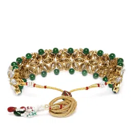 Peora Gold Plated & Green Kundan Bridal Jewellery Set image 4