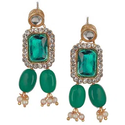 Jazz and Sizzle Gold-Plated Stone-Studded & Pearl Beaded Jewellery Set image 4