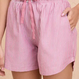 Nykd By Nykaa Super Comfy Cotton Relax Fit Shorts image 5