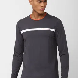 Van Heusen Flex Men Grey & White Colourblocked Slim Fit Yoga T-shirt-picture-17