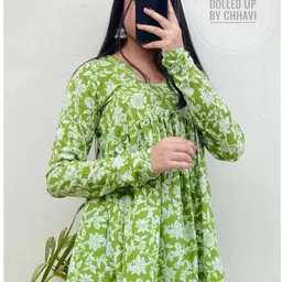 new rjp craft Casual Regular Sleeves Printed Women Green Top image 4