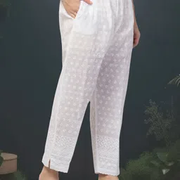 fambee Women Relaxed White Pure Cotton Trousers-picture-21