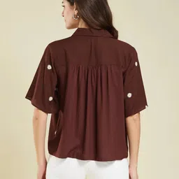 j turritopsis Women Regular Fit Embroidered Casual Shirt image 2