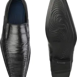 mochi Slip On For Men image 4