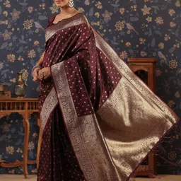 house of pataudi Woven Banarasi Jacquard, Silk Blend Saree image 3