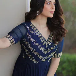 estela Georgette Stitched Flared/A-line Gown image 5