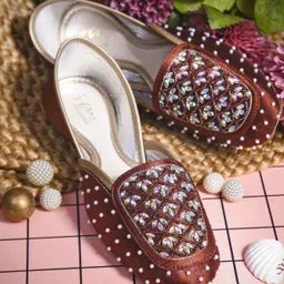 jm looks Women’s Embellished Ethnic Jutti Traditional Handmade Mojari Bead & Thread Work Bellies For Women image 2