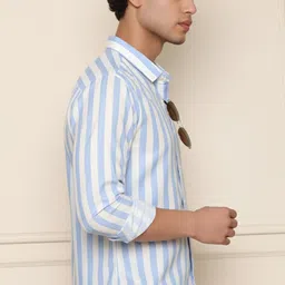 u turn Men Slim Fit Striped Spread Collar Casual Shirt image 3