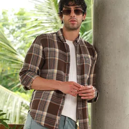 campus sutra Men Regular Fit Checkered Spread Collar Casual Shirt-picture-22