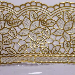 dasvilla Embroidered 6 Seater Table Cover image 3