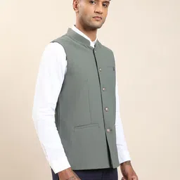 turtle Solid Men Waistcoat image 4
