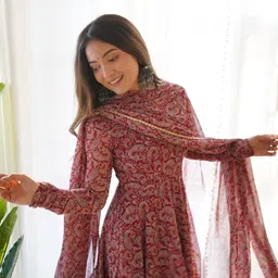 arlima Printed, Floral Print, Solid, Self Design Georgette Stitched Anarkali Gown image 5