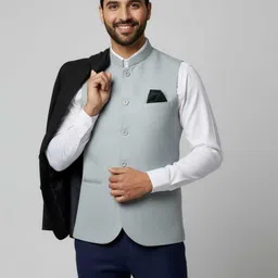 qtsy Solid Men Waistcoat image 3