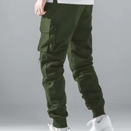raavi Men Solid Dark Green Track Pants image 2