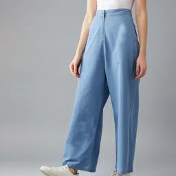 dolce crudo Women Loose Fit High Rise Blue Jeans image 3