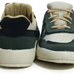 pyramid Sneakers For Men image 2