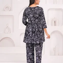 asfebrics Top Pant Co-ords Set image 2