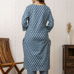 divastri Women Pure Cotton Kurta Pant Dupatta Set image 2