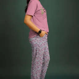 feel track Women Night Suit Set Multicolor Printed image 3