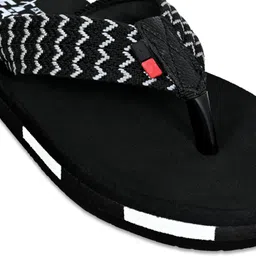 easywear Men Flip Flops image 4