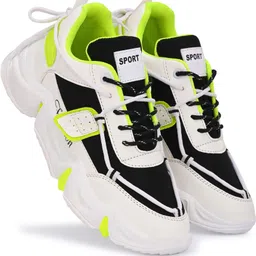 kracy Comfortable Sports Shoes Training & Gym Shoes For Men image 2