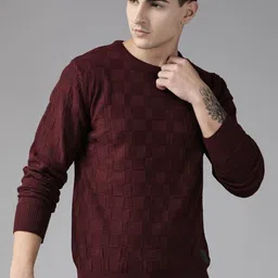 roadster Men Self Design Round Neck Maroon Sweater image 3