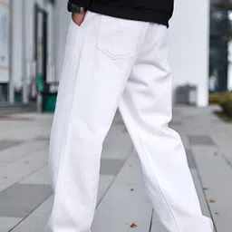 ben martin Men Loose Fit High Rise White Jeans image 3