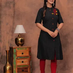 dizon Women Embroidered Pure Cotton A-line Kurta image 3
