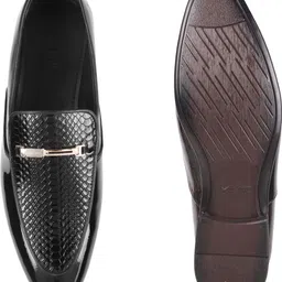 metro Loafers For Men image 3