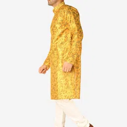 Pro-Ethic STYLE DEVELOPER Men Floral Pure Silk Kurta with Churidar image 3