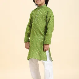 Pro-Ethic STYLE DEVELOPER Boys Floral Woven Design Mandarin Collar Kurta with Pyjamas image 4