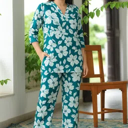 4k fashion Top Pant Co-ords Set image 1