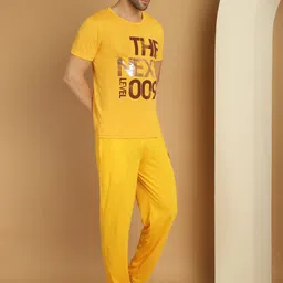 mack jonney Men Top & Pyjama Set Yellow Printed image 4