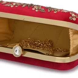 for the beautiful you Party Red Clutch - Regular Size image 4