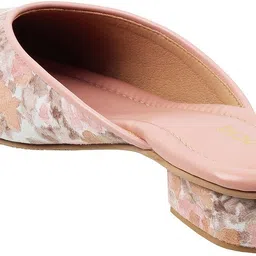 mochi Women Flats Sandal image 4