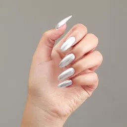 fyorr Silver Magic Quick Dry Long Lasting Nail Polish (15ml) (Silver Magic) image 2