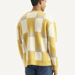 levi's Men Printed Crew Neck Yellow Sweater image 3