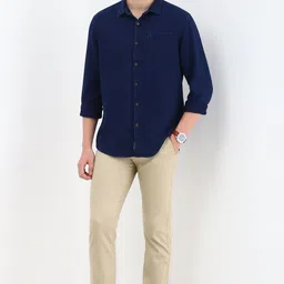 allen solly Men Comfort Fit Fit Self Design Spread Collar Casual Shirt image 2