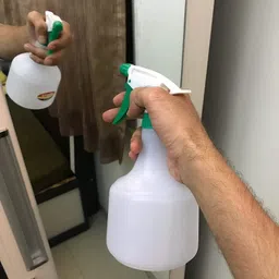 globalstarin Modern Water Spray Bottle for Sanitizing, Watering Plants Ironing Spray 1.5 L Hand Held Sprayer image 4