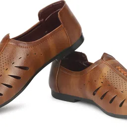 von kiraro Men’s Stylish Loafers For Men Kolhapuris For Men (Tan) Outdoors For Men image 3