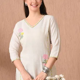 kaaheera Women Floral Print Pure Cotton Straight Kurta image 1