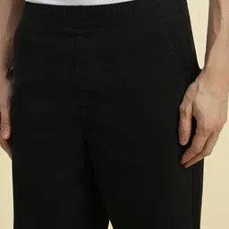 allen solly Men Comfort Fit Black Cotton Blend Trousers image 4