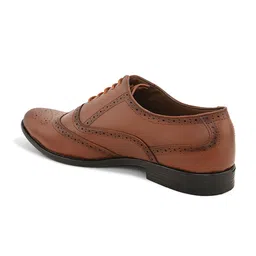 Provogue Men Round Toe Formal Brogues image 3