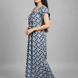clothyfi Women Nighty image 3