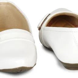 footshez Pointed Fancy Flat Bellies For Women image 3