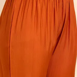 heeru kurtaa Embellished Kurta, Dhoti Pant & Dupatta Set image 5